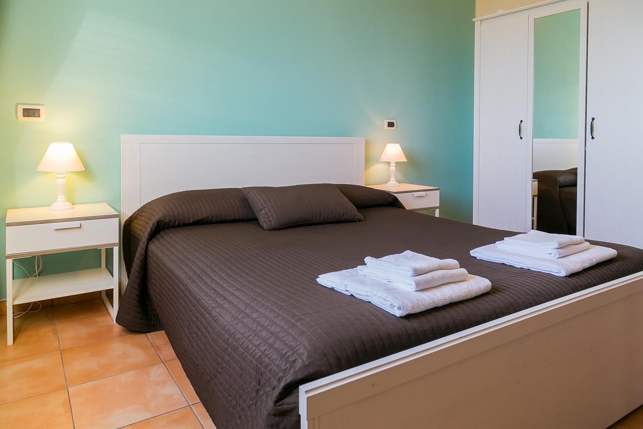 Belvedere Monte Leano Guest House Terracina Eksteriør bilde
